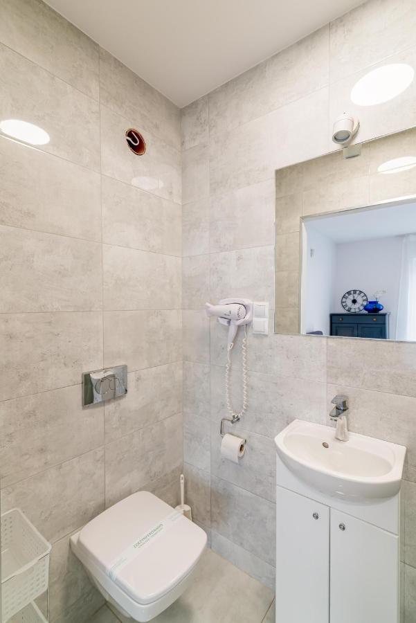 Appartamento Studio I Pokoje I Pokoje Z Lazienkami Danzica Esterno foto